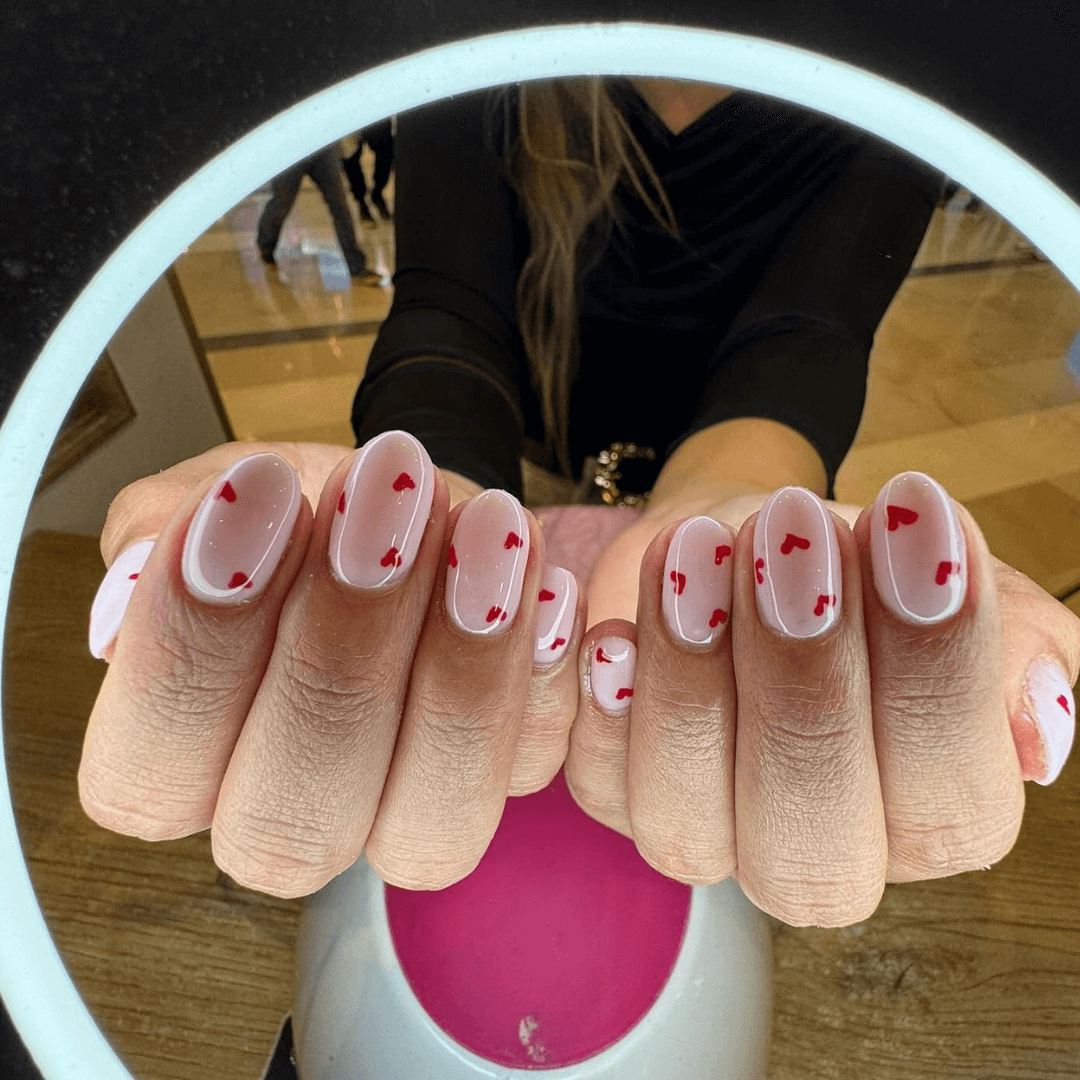 manicura romantica de encaje